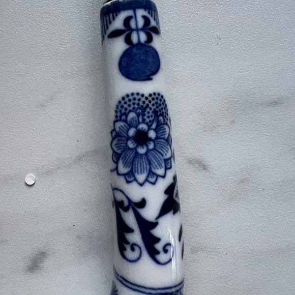 Sheffield England  Danube Porcelain Handle Slotted Onion 10” Serving Spoon - Picture 7 of 8